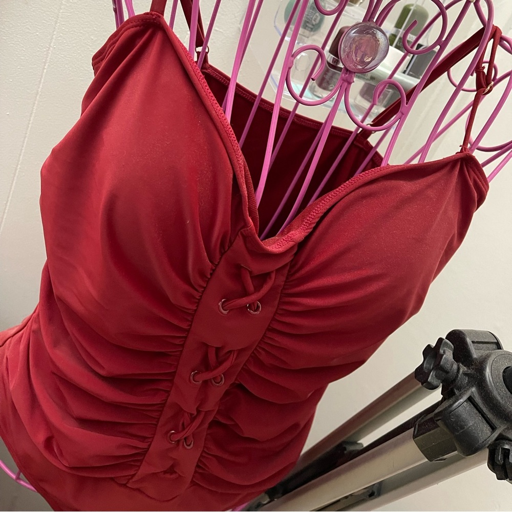 Bathing Suit - Picture 4 of 7